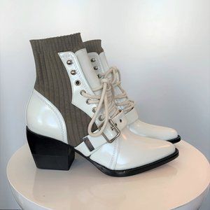 CHLOÉ Serena Patent Leather Colorblock Boots